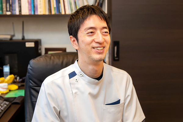 國則貴玄院長 こはる矯正歯科6