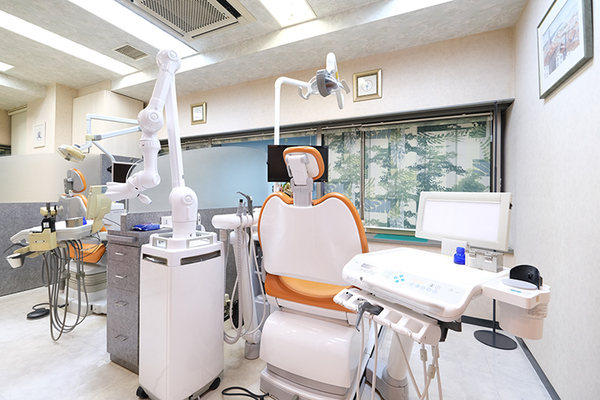 番園人之院長 ひとしデンタルクリニック6