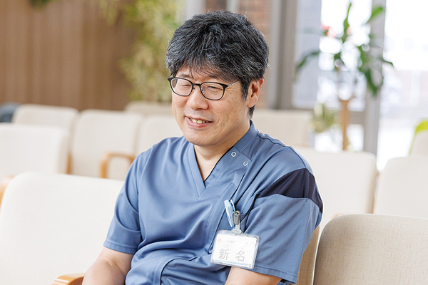 新名克彦院長 にいな鶴町クリニック6