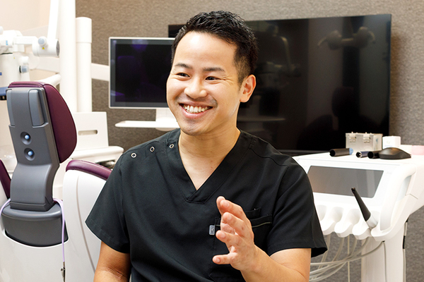 吉原光院長 西宮夙川ひかる歯科クリニック6