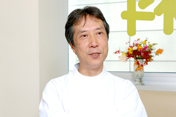 冨岡栄二理事長 冨岡歯科医院 6