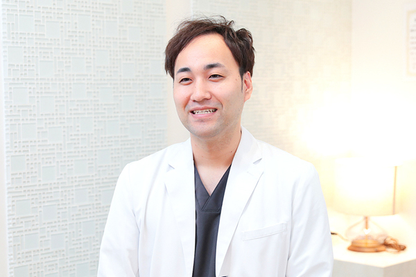 朝岡龍博理事長 横浜内科・在宅クリニック6