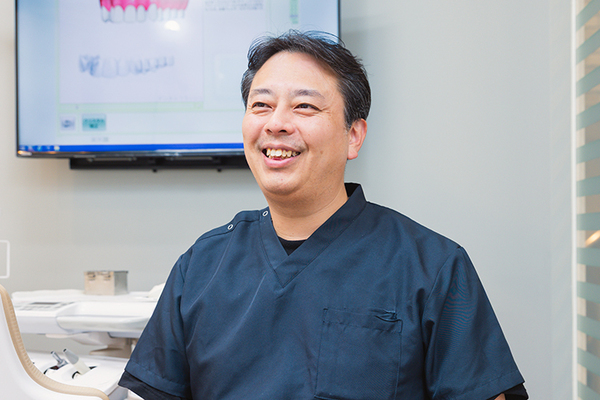 佐川信正院長 綱島さがわ歯科6