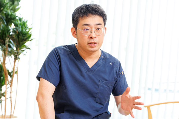 小橋嵩平院長 こはし内科・腎クリニック6