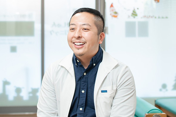 谷川俊太郎院長 しゅんしゅんキッズクリニック6