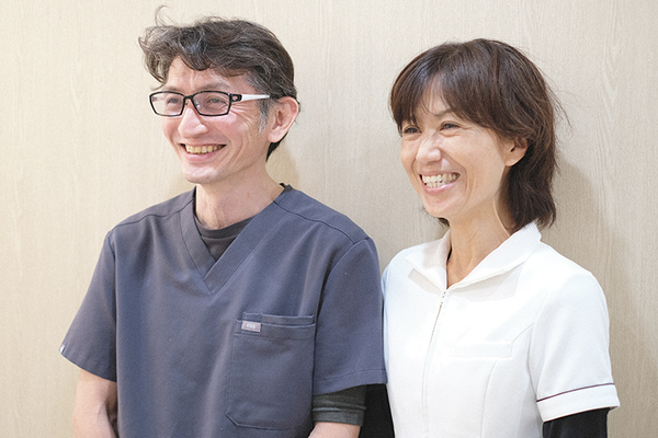 飯野真樹院長、飯野久子さん 下北沢チャームデンタルクリニック6