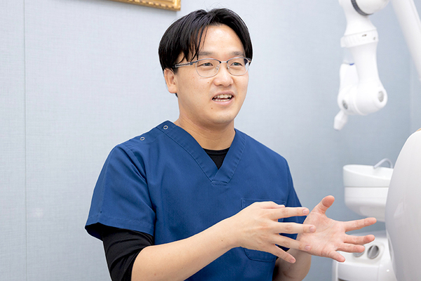 大島健吾院長 ホワイト歯科医院6