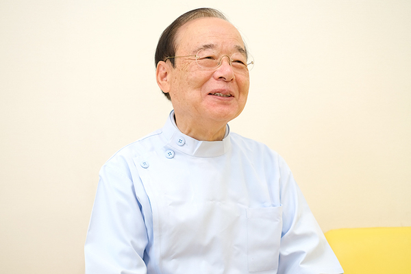 鯨井正夫院長 クジライ矯正歯科6