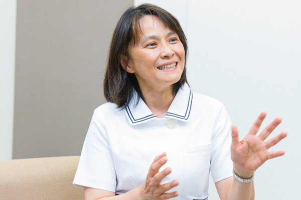 山根明子院長 池袋大久保医院6