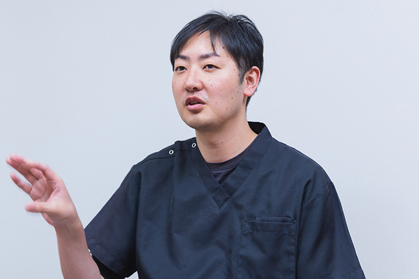 中添一樹院長 堀之内ナカゾエ歯科6