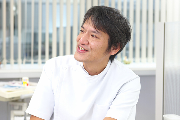 真柄貴弘院長 八王子矯正歯科クリニック6