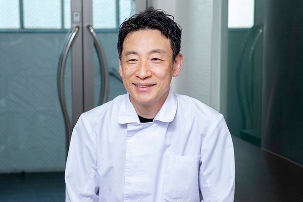 高野裕爾院長 高野デンタルクリニック6
