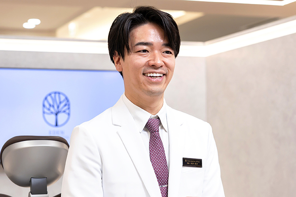村井亮介院長 Eden Dental Office6