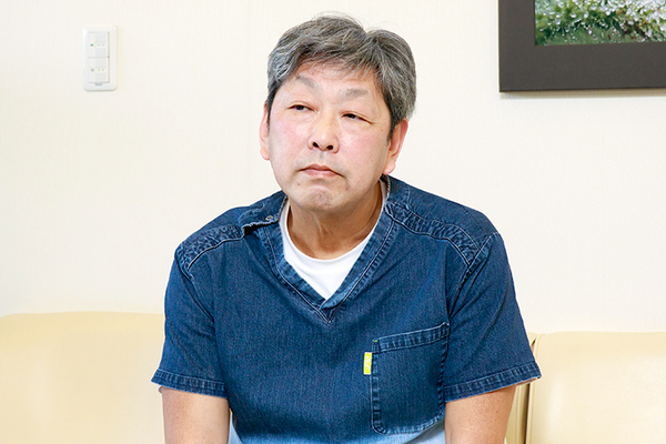 小林久純院長 Q's dental clinic6