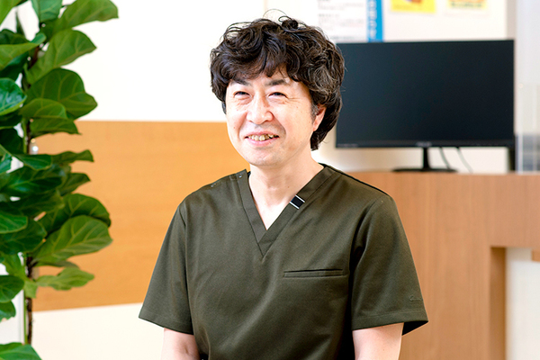 阿藤晃一院長 あとう皮膚科・形成外科クリニック6