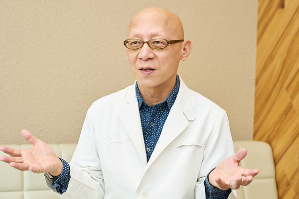 神前賢一院長 こうざきアイクリニック6