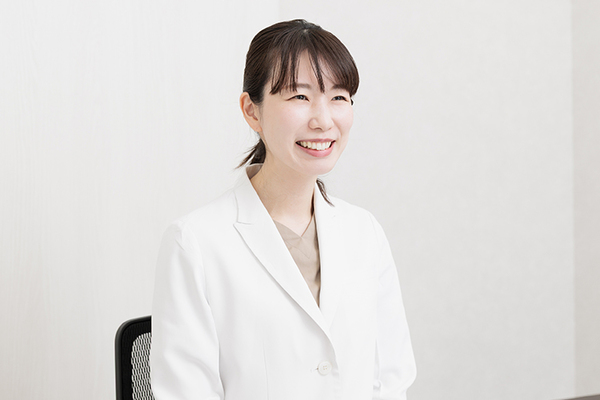 角田麻衣子院長 自由が丘グレイスクリニック6