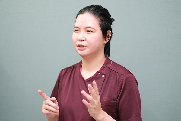 石田亜弓院長 あゆみ歯科6