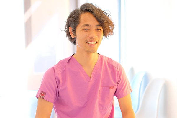 三輪和輝院長、村田陽太郎副院長 クラウン歯科名古屋中村院6