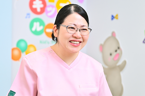 青柳暁子理事長 岡部こども歯科医院6