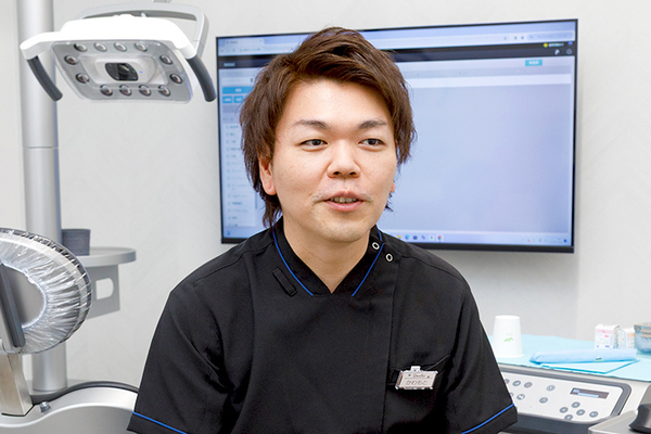 川本清文院長 かわもとえがおのファミリー歯科6