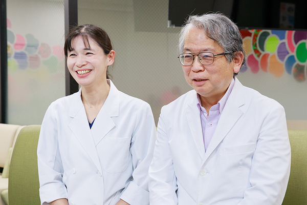 大庫秀樹院長、梅原真帆先生 流山もりのまちクリニック6
