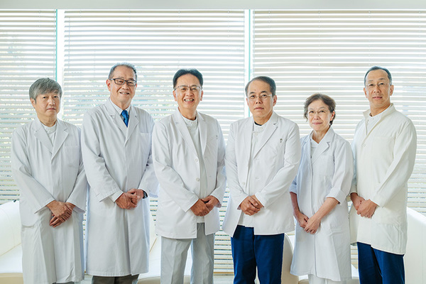 阿部充伯院長、藤枝裕之副院長 よつば循環器科クリニック6