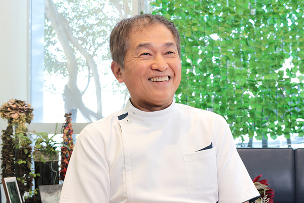 田中宏明院長 田中宏明・内科胃腸科クリニック6