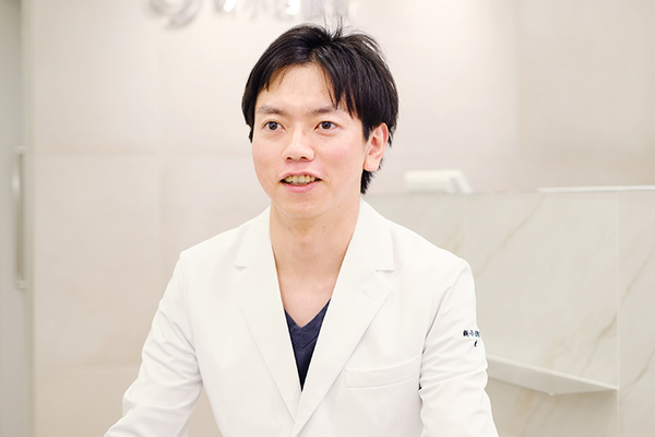 渡辺貴士院長、東岳志副院長 新小岩眼科6