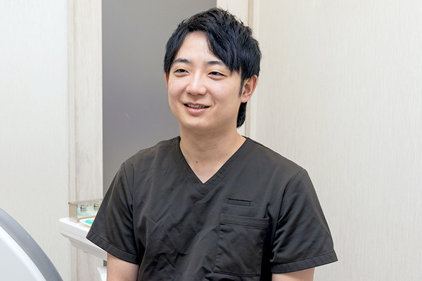波戸本亮院長 三宮はともとデンタルクリニック6