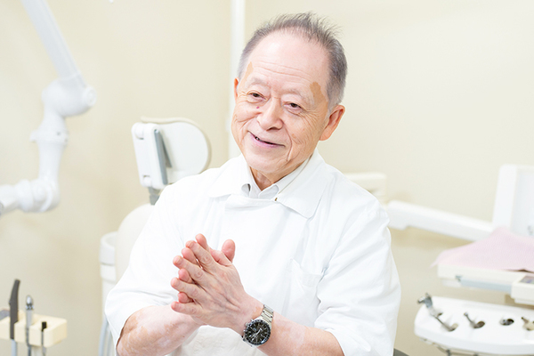 河野伸二郎院長 河野歯科医院6