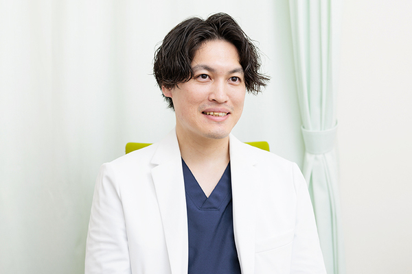 石井菖太郎院長 横浜綱島フォレスト消化器内科・内視鏡クリニック6