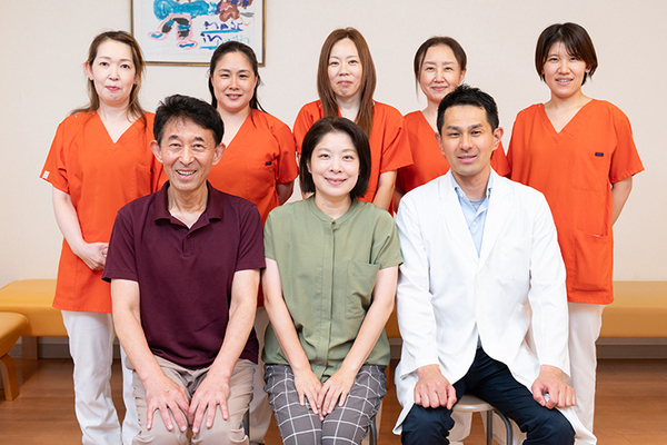 百々秀心院長、羽田紘子先生 こどもの木クリニック6
