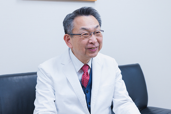 村井隆三院長 おなかクリニック6