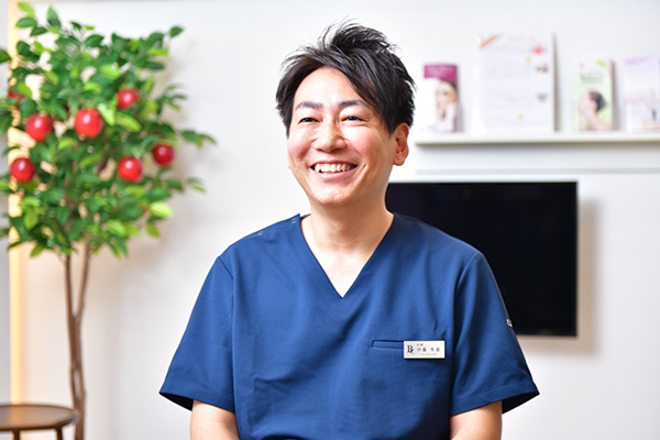 伊藤秀憲院長 ビクアスクリニック6