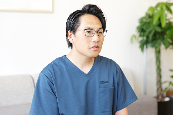 秋田聡院長 あきた歯科・こども矯正歯科クリニック6