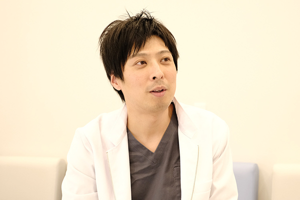近藤寛之院長 いちょうクリニック 内科・消化器内科6