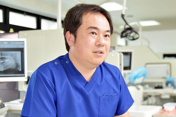 井坂太郎院長 井坂歯科医院6