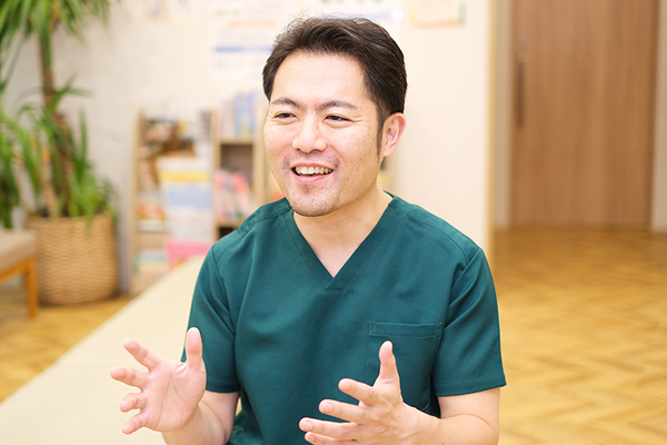 海老原慎介院長 流山セントラルパーク小児科6