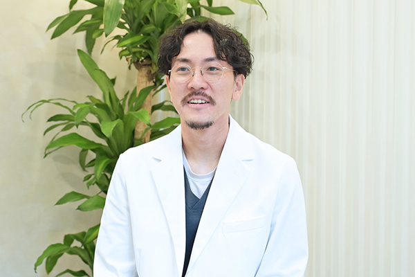 吉川浩史院長 阿波座よしかわ矯正歯科・小児歯科6