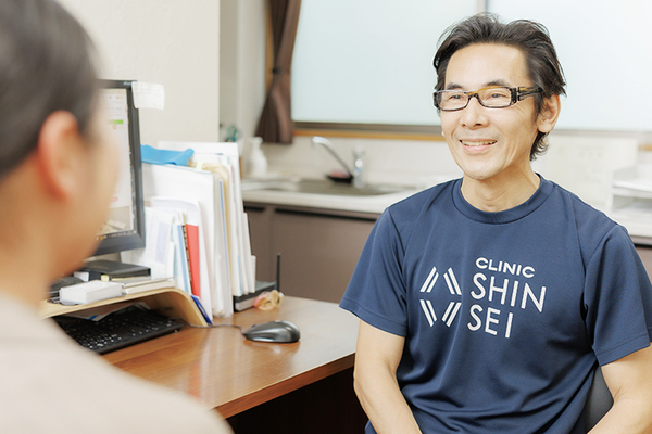 八次浩幸院長 クリニック新生6