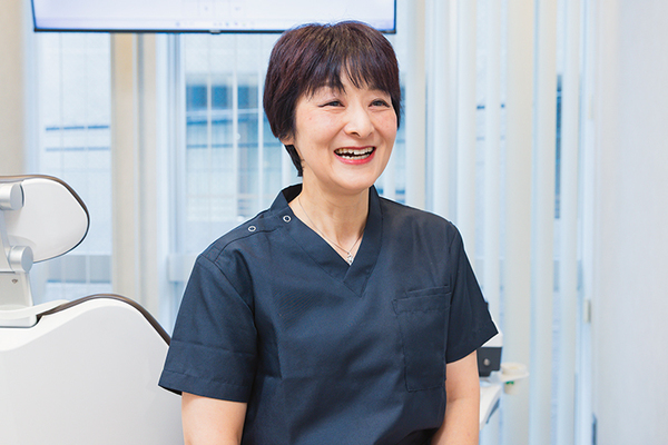 坂本智佳子先生 シャイニングデンタルクリニック6