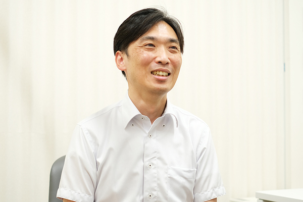 本山哲也院長 亀田ホームクリニック幕張6