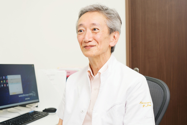 自見康孝院長 瀬谷こやす脳神経クリニック6