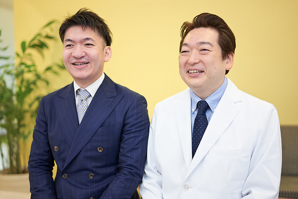 天雲丈敦理事長、伊藤良彦院長 てんくも歯科医院6