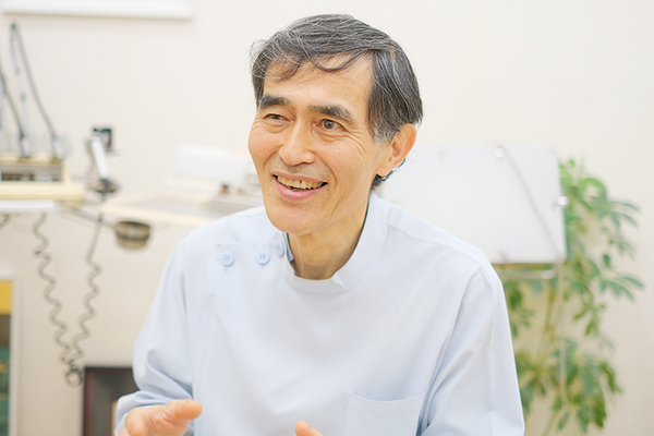 沢辺俊二院長 アイワ歯科6