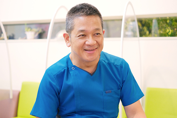 楠部雅史院長 くすべ歯科6