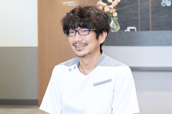 朝子晃憲院長 アサコ整形外科・リウマチクリニック6