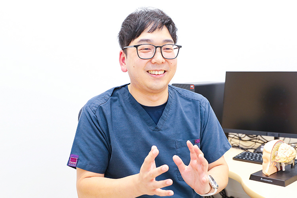 鈴木大介院長 印西千葉ニュータウン頭痛・脳神経内科クリニック6