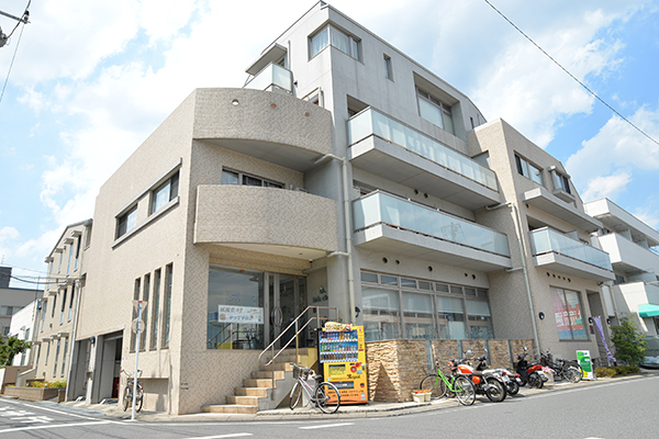 駅から徒歩3分 Cs1